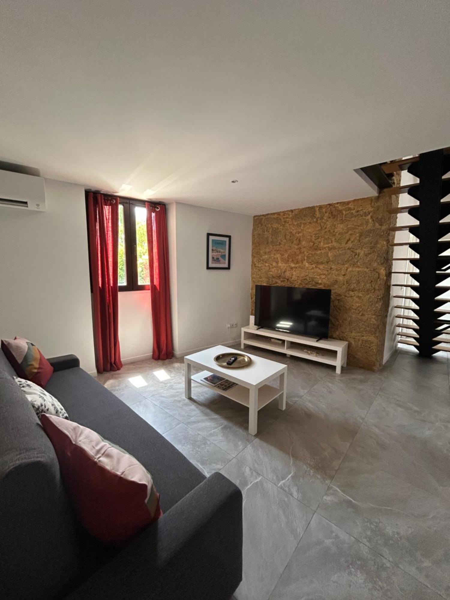 Residence "A Torbia" , 4 Appartements De 2 A 6 Personnes La Turbie Phòng bức ảnh